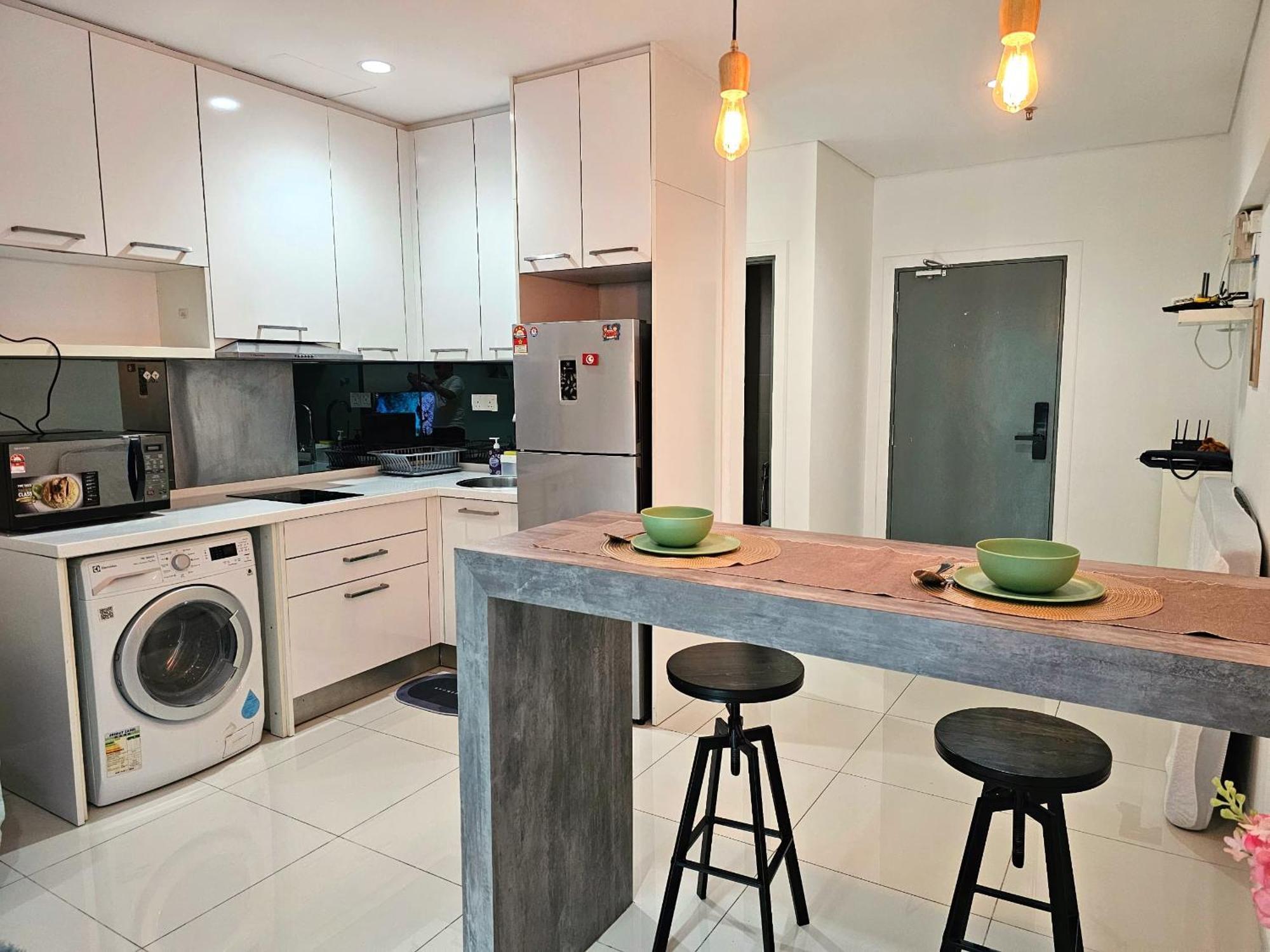 Summer Suites @Bukit Bintang Klcc By Sarah'S Lodge 쿠알라룸푸르 외부 사진